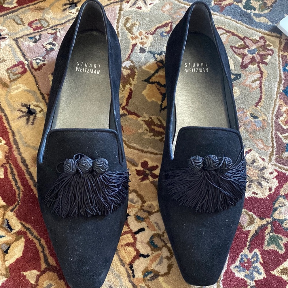 Stuart Weizmann tasseled loafers in perfect condition